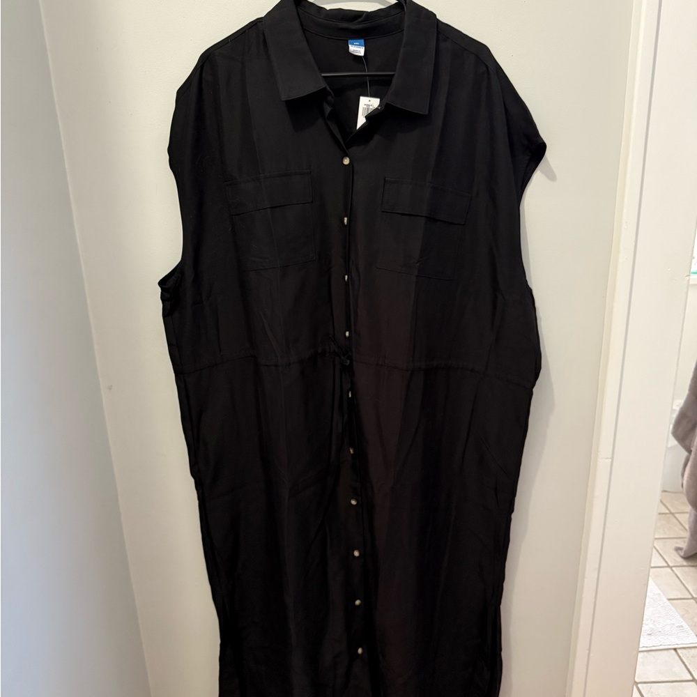 Old Navy Black Midi Dress